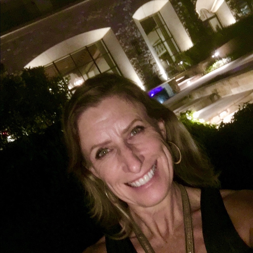 Meet your Posher, Brooke